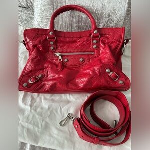 Balenciaga Authentic small city leather handbag